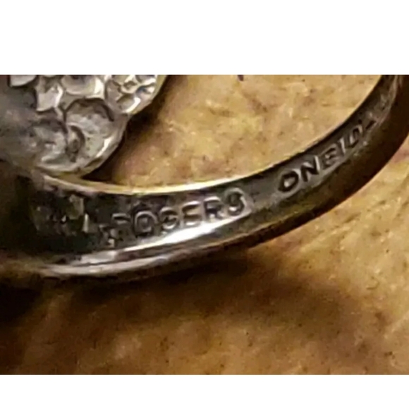 Lot Of 2 Vintage Spoon Rings Hong Kong WM A Rogers Oneida Size 6.5 - Picture 8 of 8